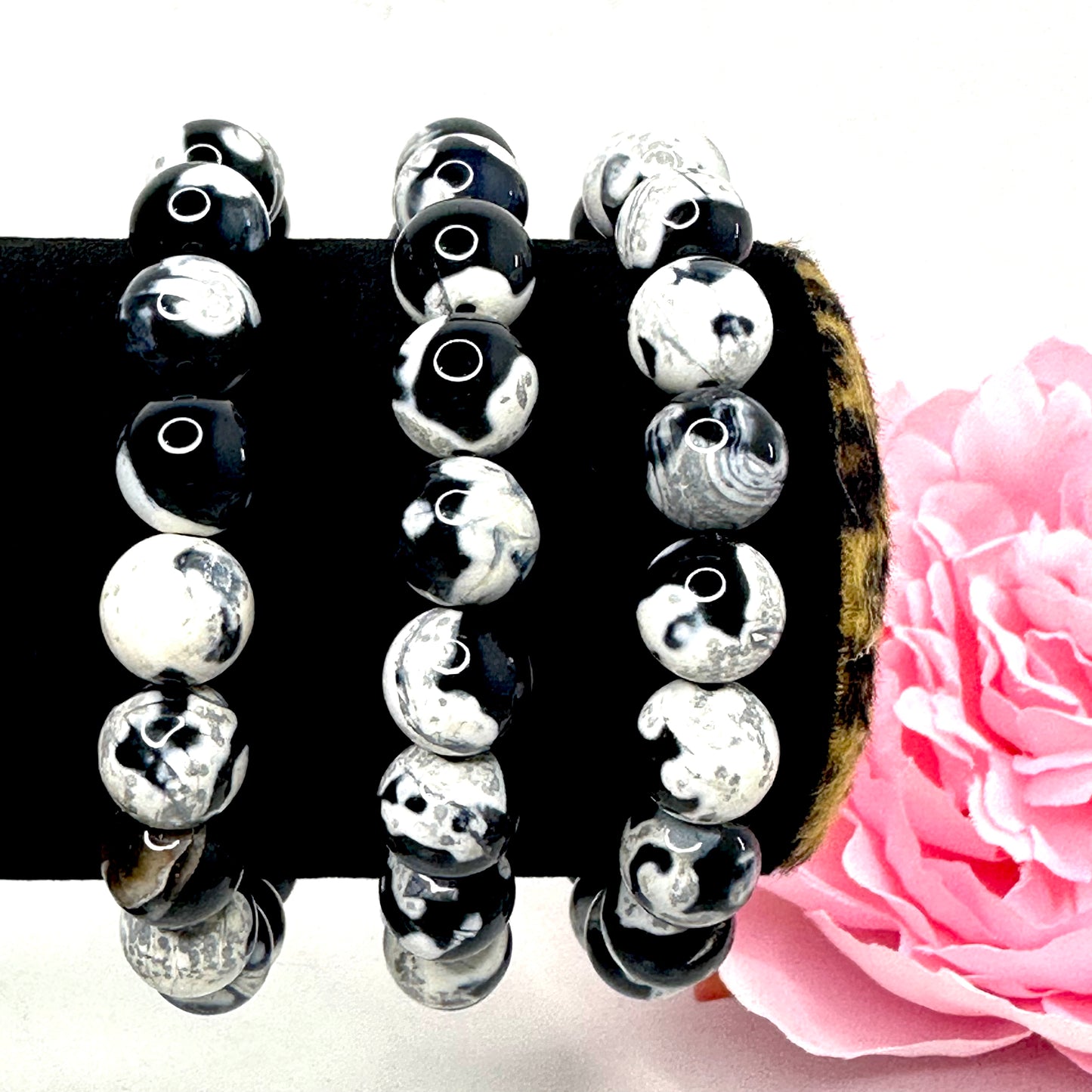 Orca Agate Bracelet (10mm)