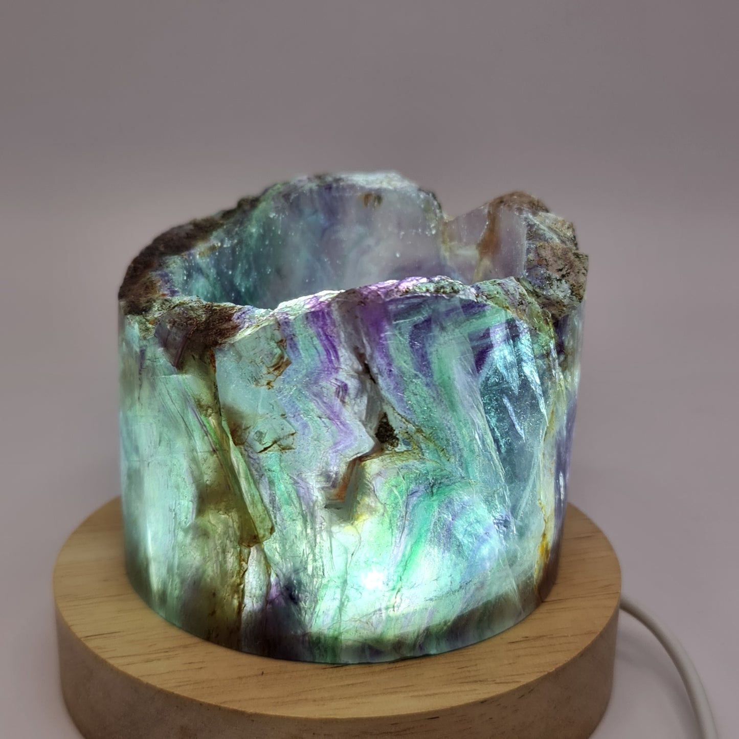 Fluorite Lamp w/ light base