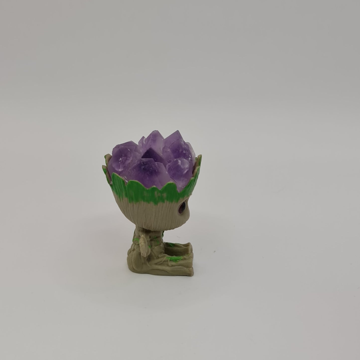 Amethyst on Groot Carving